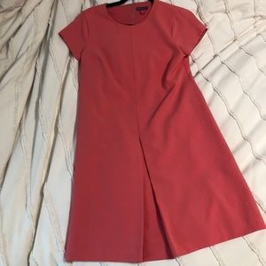 Like-new pink dress perfect for any work event.